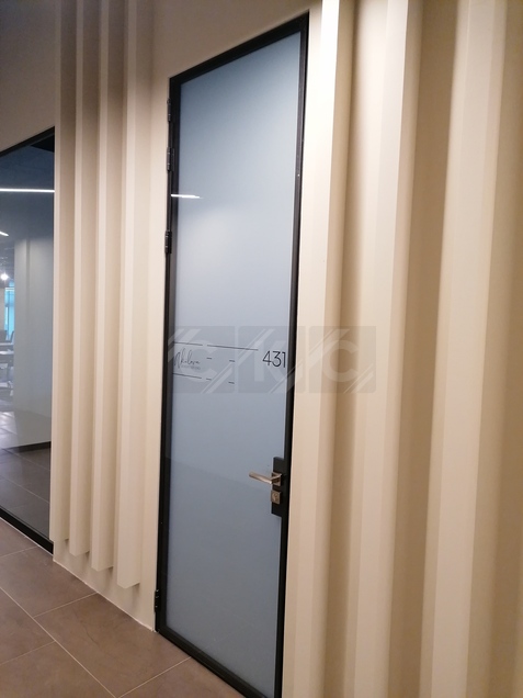 Распашные двери