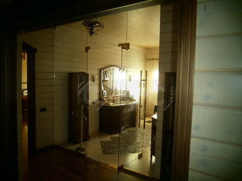 Маятниковые двери